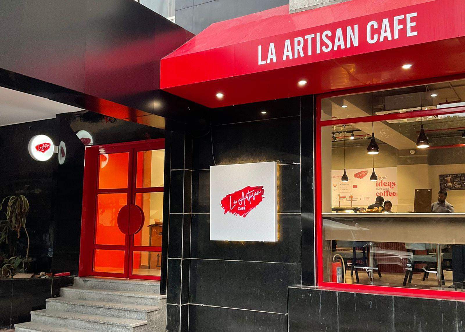 La Artisan Cafe